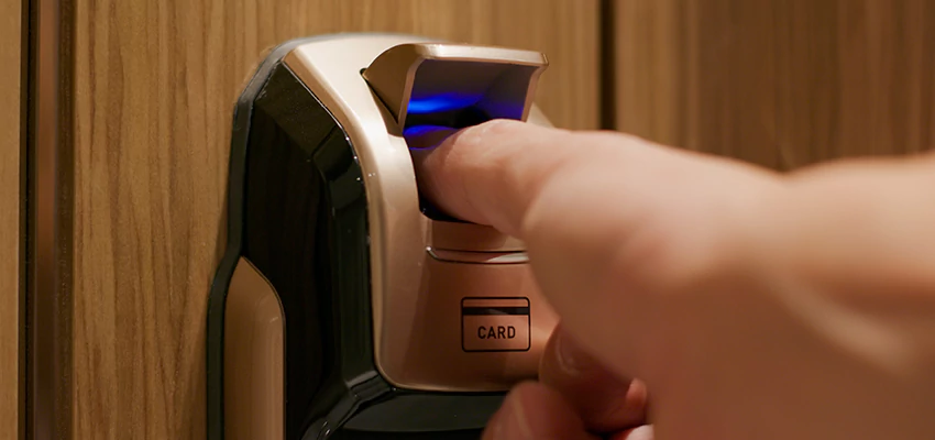 Locksmith Company For Window Lock Installation in Redwood City, California