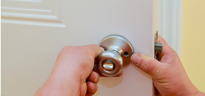 After-hours Locksmith For Lock And Key Installation in Redwood City, CA